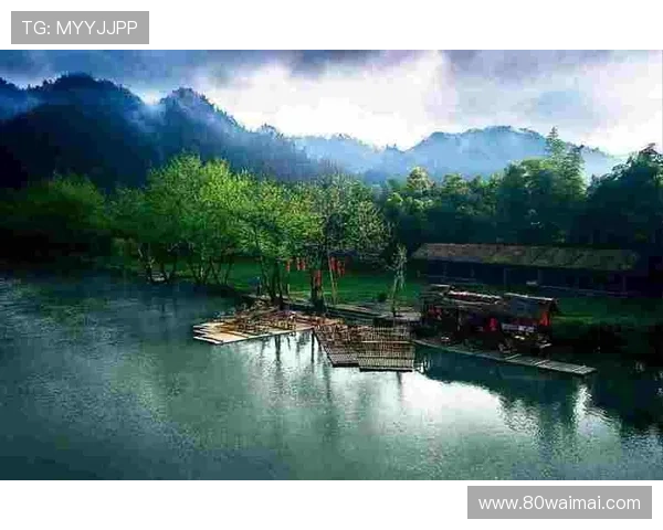 江南往事：时光里的低语，水墨间的风雅